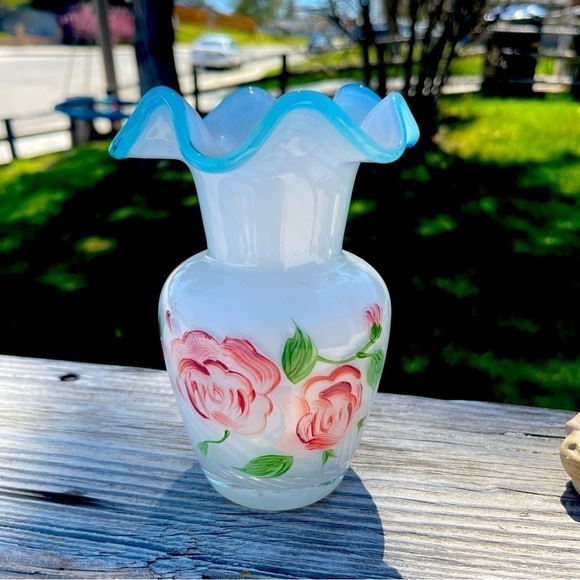 Fenton Other - Vintage Fenton white opalescent swirl vase blue crest ruffled rim painted roses